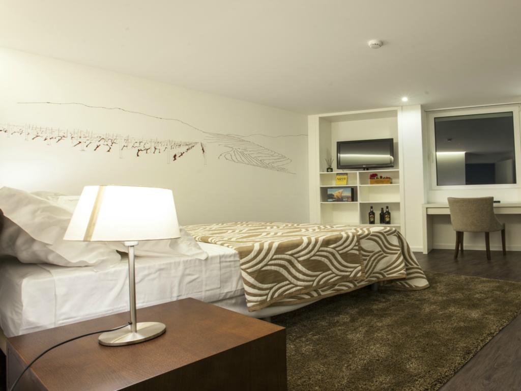 Casa Dona Maria Luiza Guest House Торе де Монкорво Стая снимка