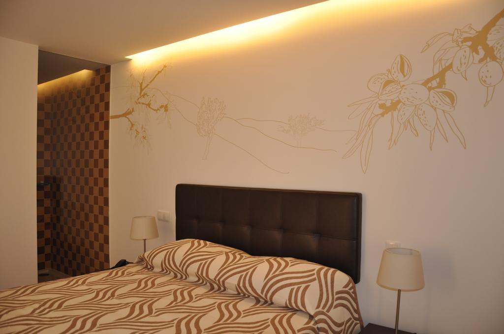 Casa Dona Maria Luiza Guest House Торе де Монкорво Стая снимка